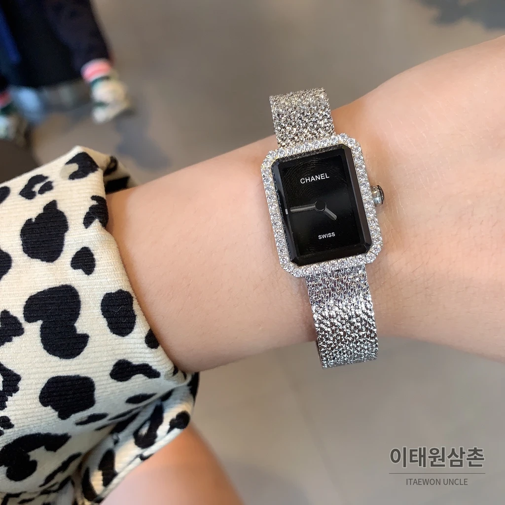 샤넬 프리미에르 벨루어 블랙 다이아몬드세팅 여성용 쿼츠시계 19.7mm
