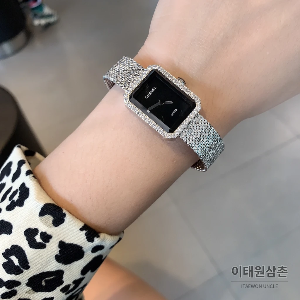 샤넬 프리미에르 벨루어 블랙 다이아몬드세팅 여성용 쿼츠시계 19.7mm