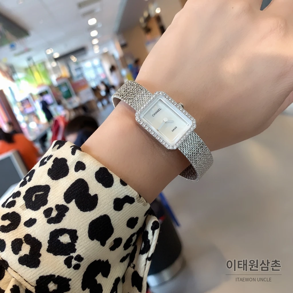 샤넬 프리미에르 벨루어 블랙 다이아몬드세팅 여성용 쿼츠시계 19.7mm
