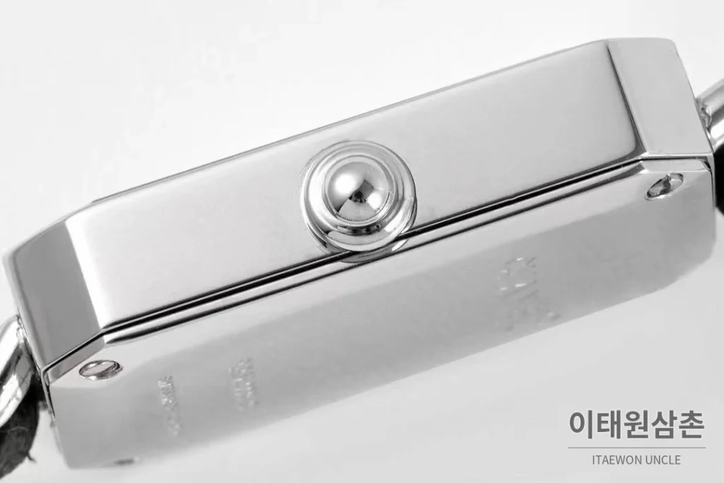샤넬 프리미에르 스틸 블랙다이얼 쿼츠 23.6mm 블랙 가죽 스트랩 실버 베젤