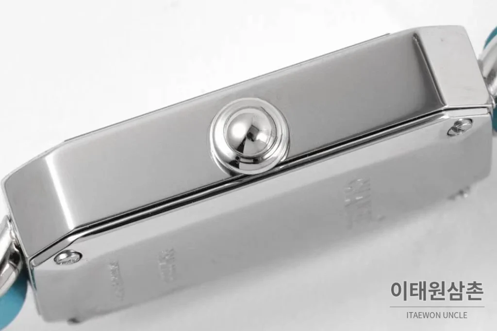 샤넬 프리미에르 스틸 블랙다이얼 쿼츠 23.6mm 스틸 브레이슬릿 실버 베젤