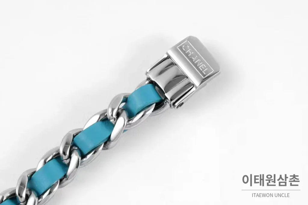 샤넬 프리미에르 스틸 블랙다이얼 쿼츠 23.6mm 스틸 브레이슬릿 실버 베젤