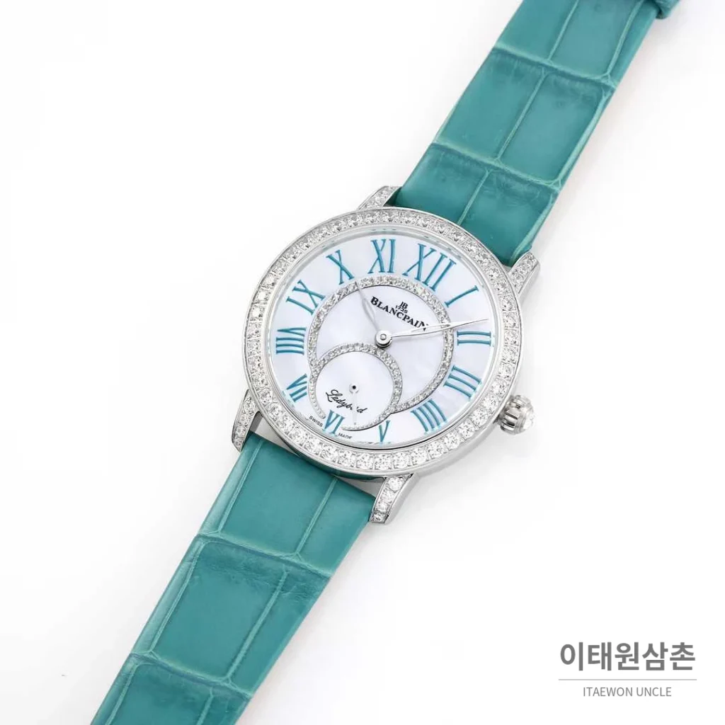 쇼파드 해피스포트 스틸 다이아몬드 자개다이얼 플로팅젬 오토매틱 36mm 화이트 민트 가죽 스트랩 실버 베젤