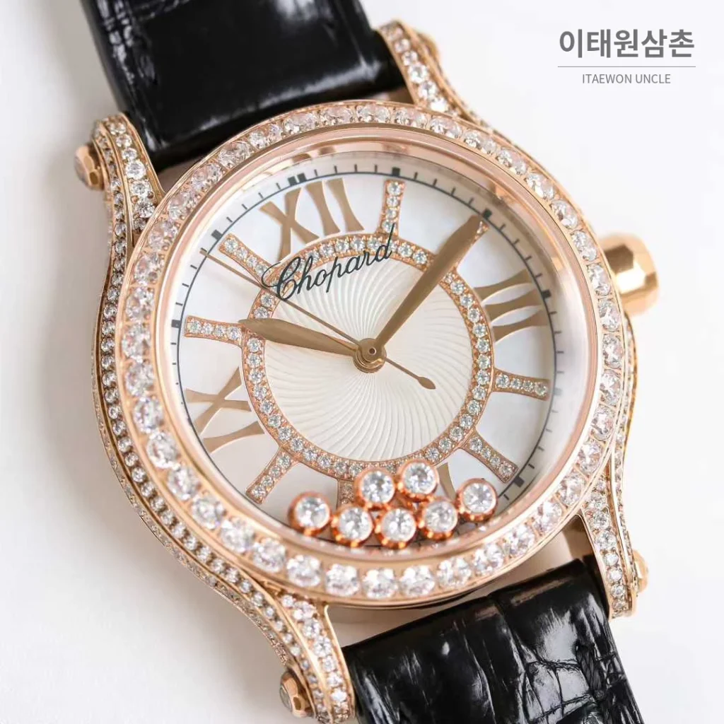 쇼파드 해피스포트 스틸 다이아몬드 자개다이얼 플로팅젬 오토매틱 36mm 화이트 블랙 가죽 스트랩 로즈골드 베젤
