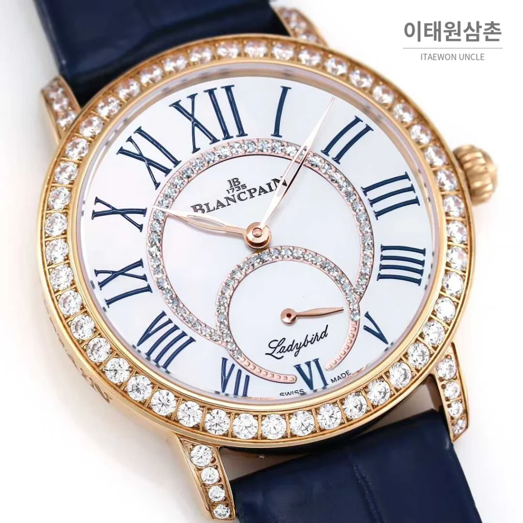 쇼파드 해피스포트 스틸 다이아몬드 자개다이얼 플로팅젬 오토매틱 36mm 화이트 네이비 가죽 스트랩 로즈골드 베젤
