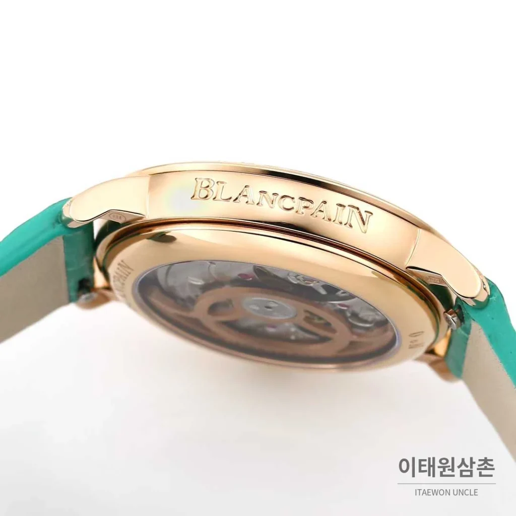 쇼파드 해피스포트 스틸 다이아몬드 자개다이얼 플로팅젬 오토매틱 36mm 화이트 민트 가죽 스트랩 로즈골드 베젤