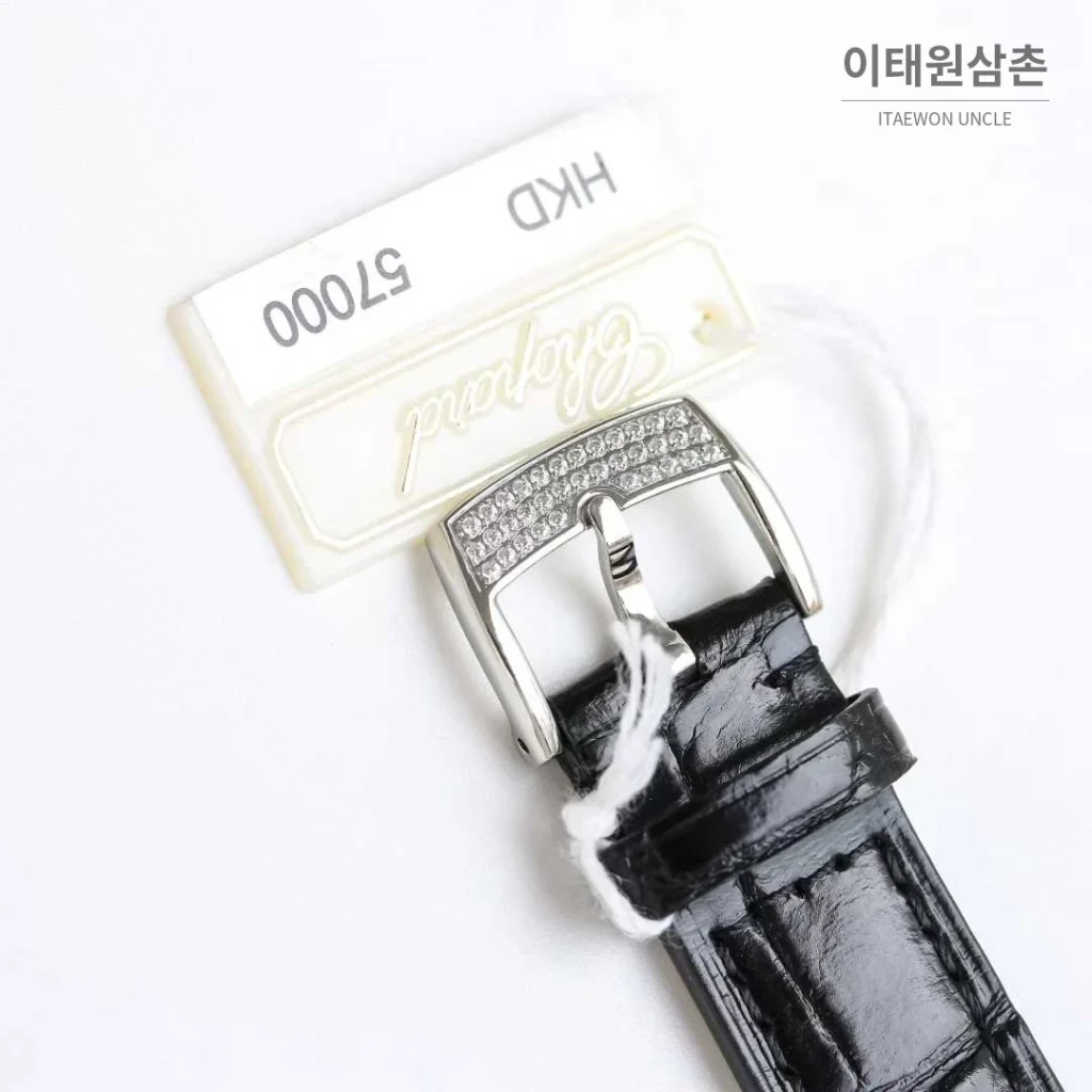 쇼파드 해피스포트 스틸 다이아몬드 자개다이얼 플로팅젬 오토매틱 36mm 화이트 블랙 가죽 스트랩 실버 베젤