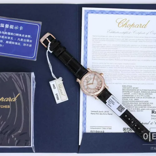 쇼파드 해피스포트 스틸 풀다이아 자개다이얼 플로팅젬 오토매틱 36mm 화이트 쇼파드 해피스포트 스틸 풀다이아 자개다이얼 플로팅젬 오토매틱 36mm 화이트 블랙 가죽 스트랩 로즈골드 베젤