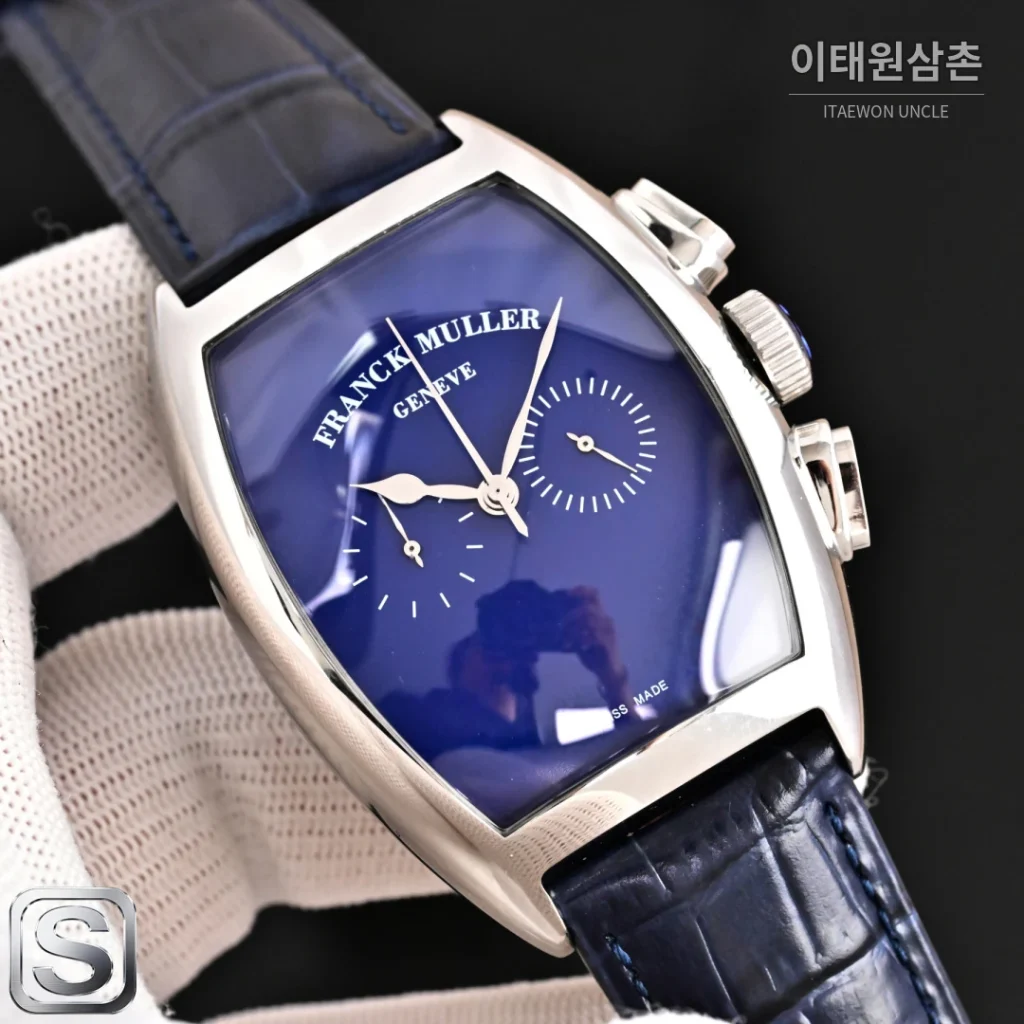 프랭크뮬러 카사블랑카 컴퍼스 다이얼 토노형 쿼츠 40mm 네이비 가죽 스트랩