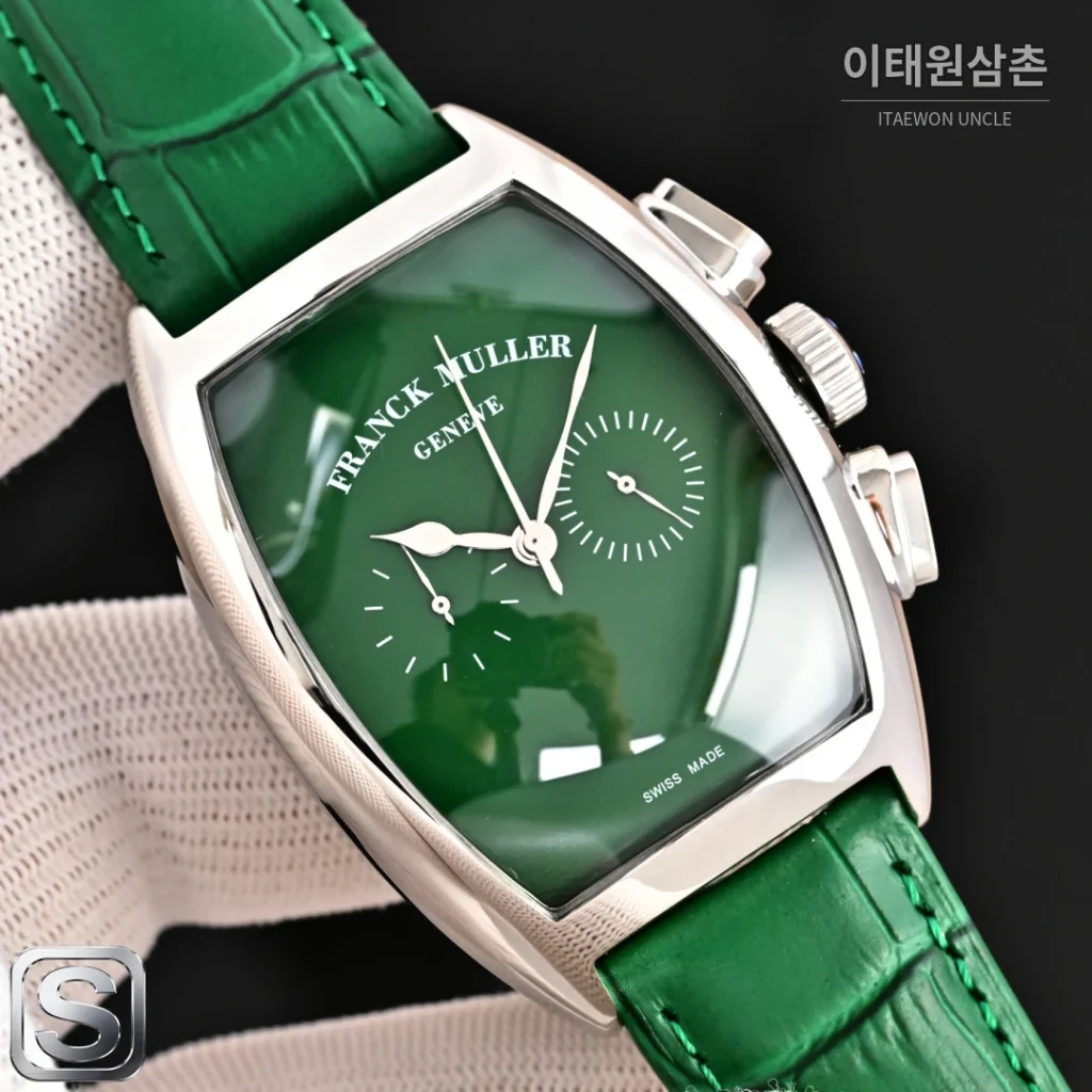 프랭크뮬러 카사블랑카 컴퍼스 다이얼 토노형 쿼츠 40mm 네이비 가죽 스트랩