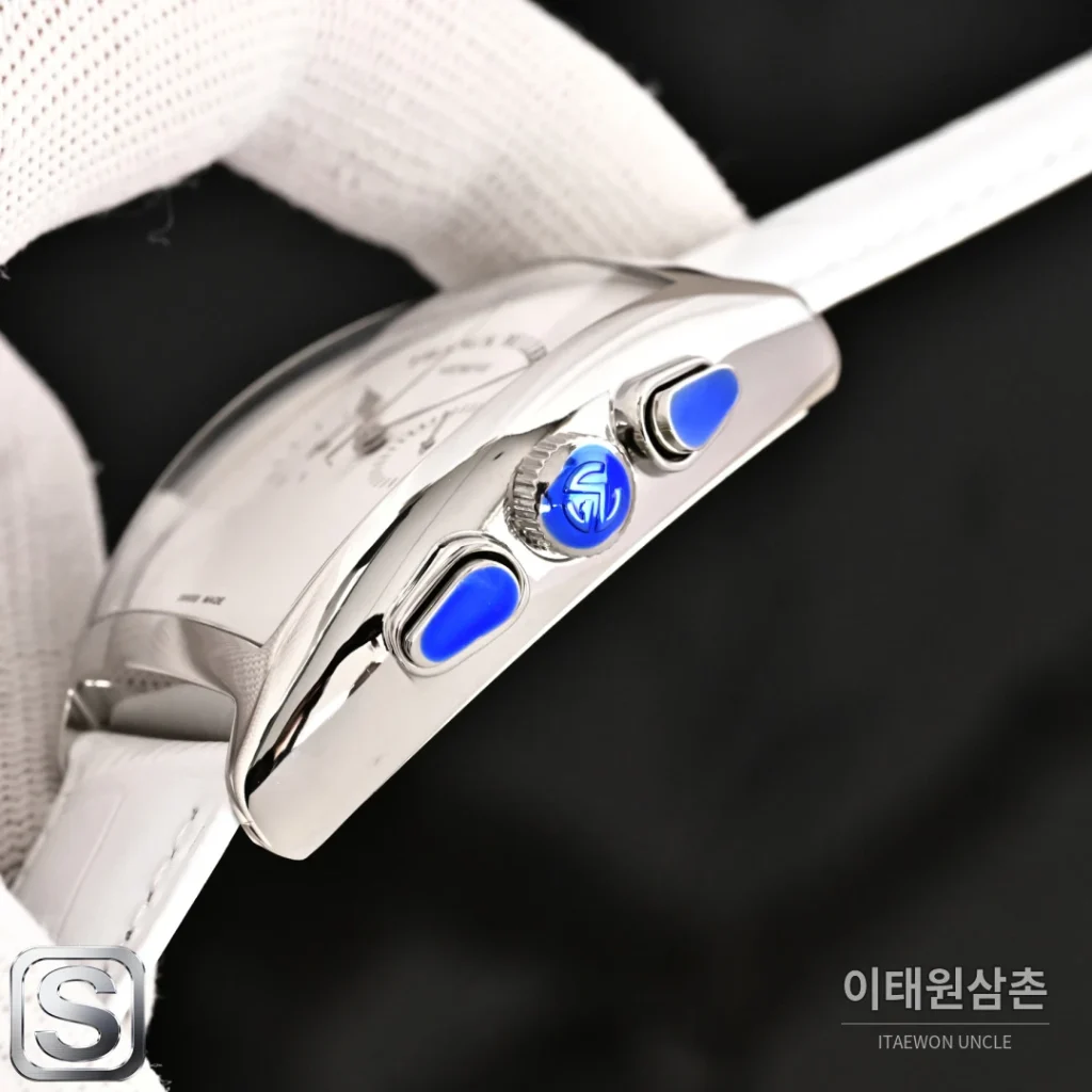 프랭크뮬러 카사블랑카 컴퍼스 다이얼 토노형 쿼츠 40mm 화이트 가죽 스트랩