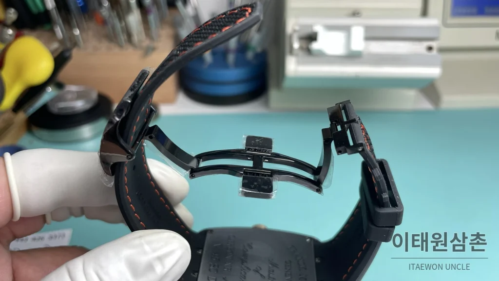 프랭크뮬러 방가드 오토매틱 45mm 블랙 다이얼 블랙 나일론 스트랩