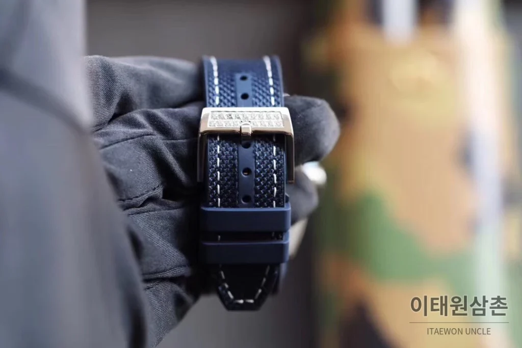 프랭크뮬러 방가드 오토매틱 화이트 다이얼
