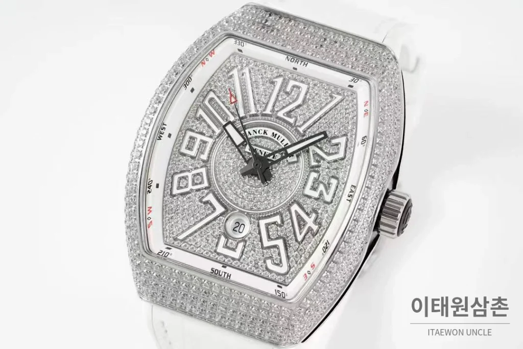 프랭크뮬러 뱅가드 요팅 V45 블루다이얼 오토매틱 54mm 화이트 러버 스트랩 실버 베젤 (2)