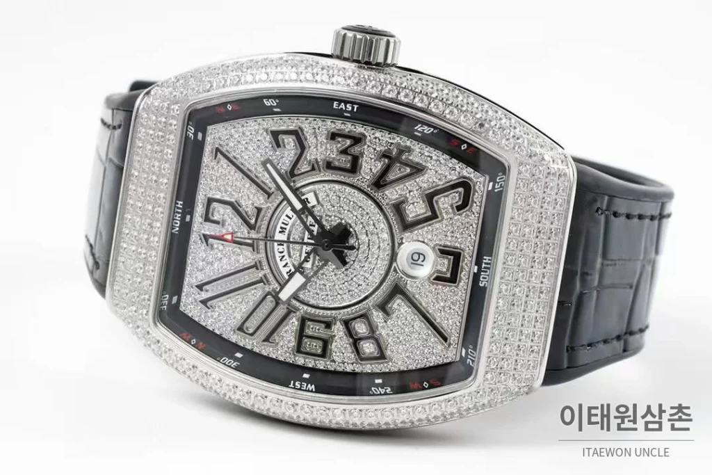 프랭크뮬러 뱅가드 요팅 V45 블루다이얼 오토매틱 54mm 블랙 가죽 스트랩 실버 베젤