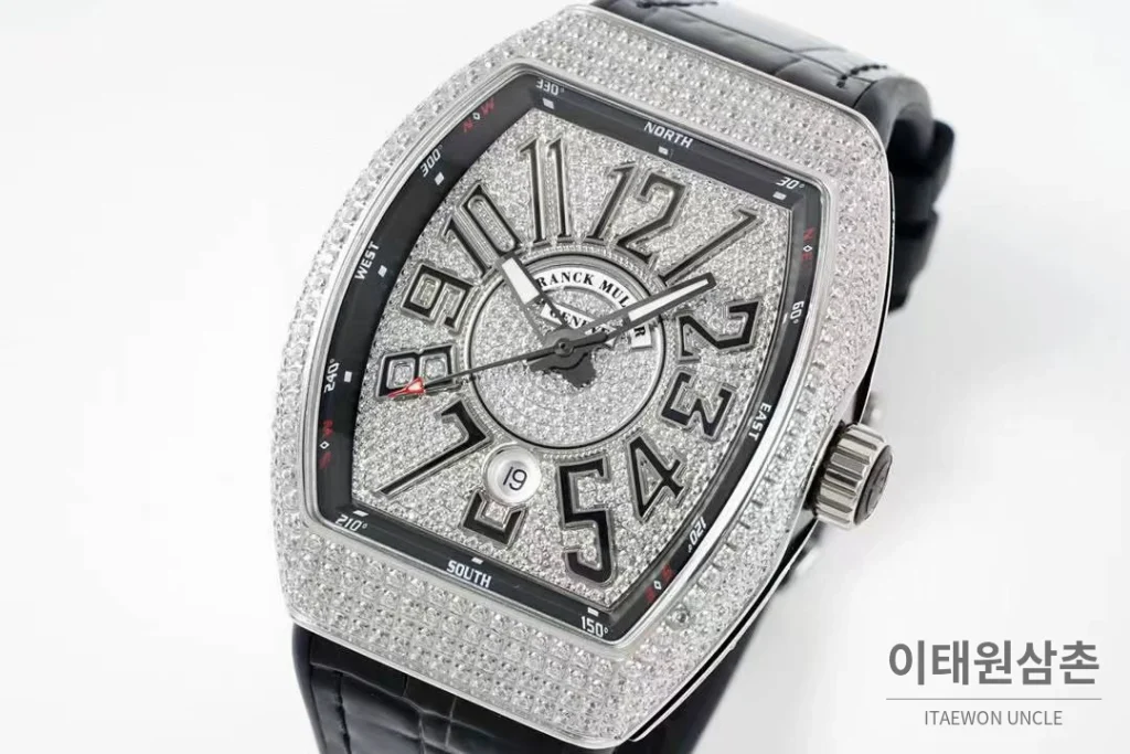 프랭크뮬러 뱅가드 요팅 V45 블루다이얼 오토매틱 54mm 블랙 가죽 스트랩 실버 베젤