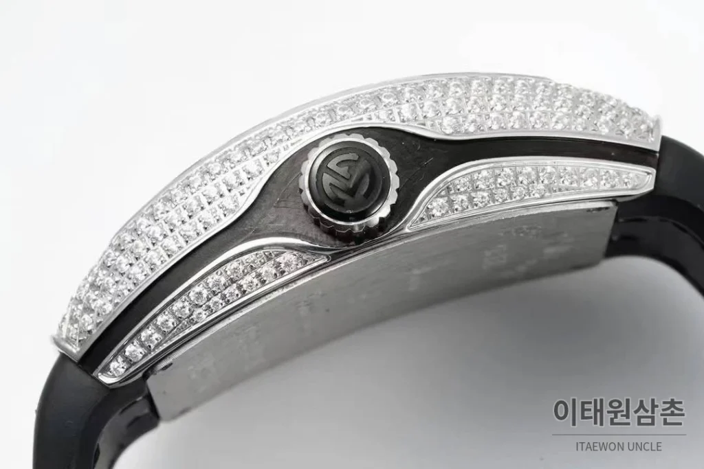 프랭크뮬러 뱅가드 요팅 V45 블루다이얼 오토매틱 54mm 블랙 가죽 스트랩 실버 베젤 (2)