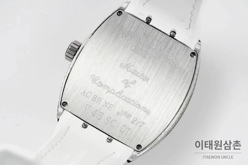 프랭크뮬러 뱅가드 요팅 V45 블루다이얼 오토매틱 54mm 화이트 러버 스트랩 실버 베젤