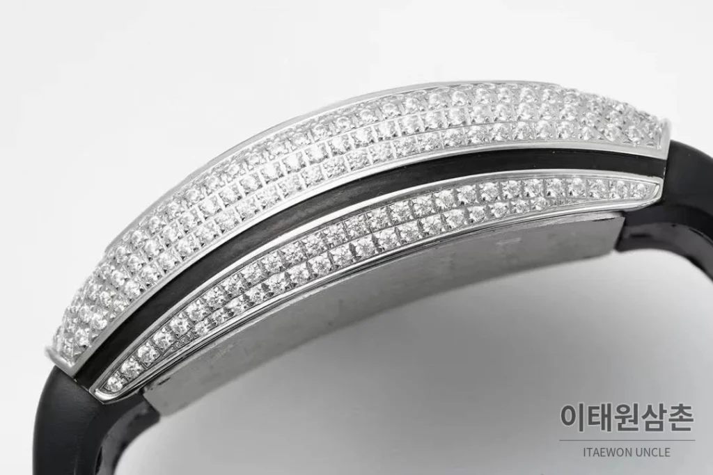 프랭크뮬러 뱅가드 요팅 V45 블루다이얼 오토매틱 54mm 블랙 가죽 스트랩 실버 베젤 (2)