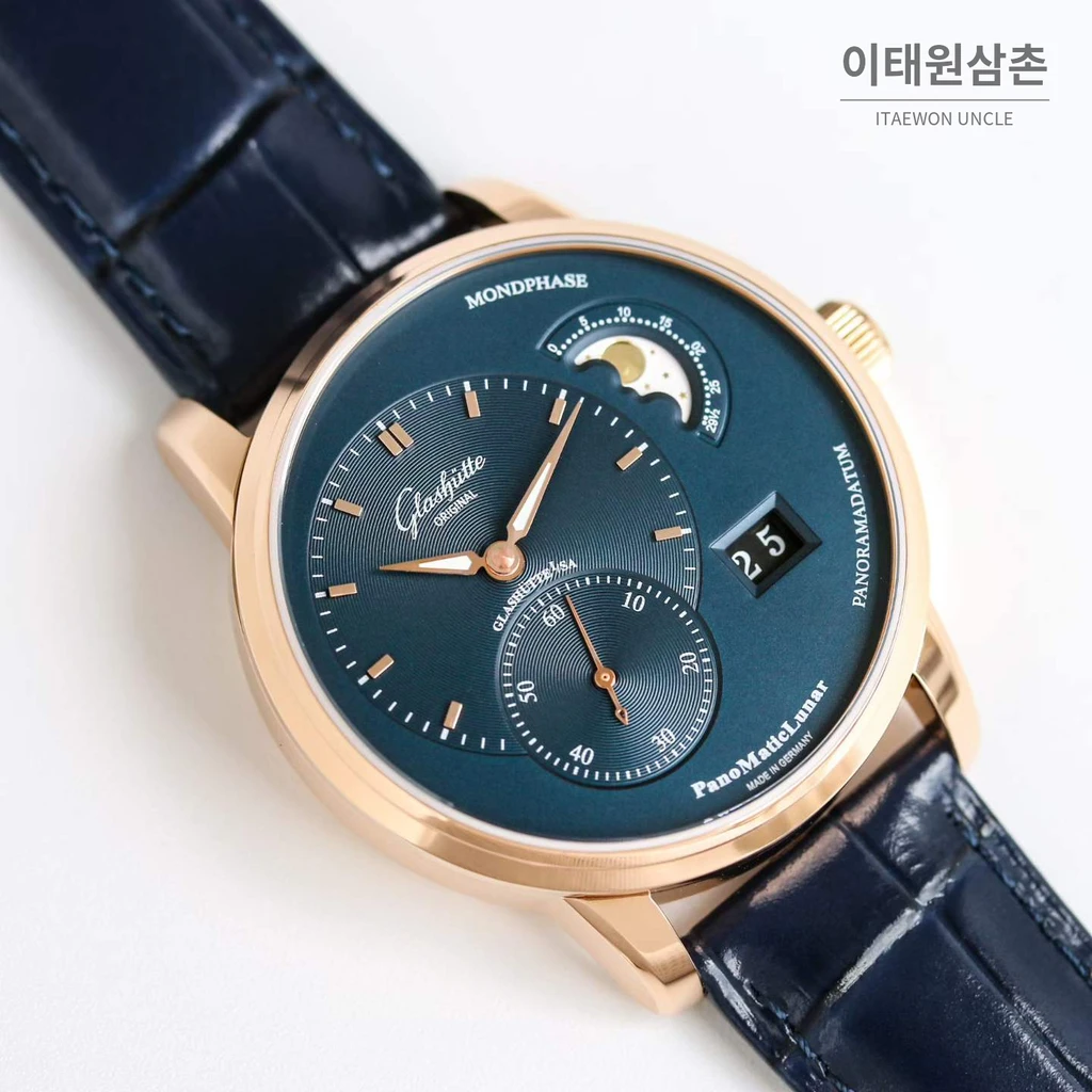 글라슈테오리지널 오프센터 문페이즈 빅데이트 오토매틱 워치 40mm 네이비 다이얼 네이비 가죽 스트랩