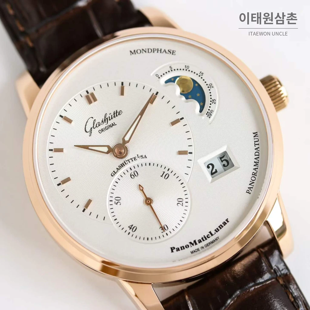 글라슈테오리지널 오프센터 문페이즈 빅데이트 오토매틱 워치 40mm 네이비 다이얼 네이비 가죽 스트랩