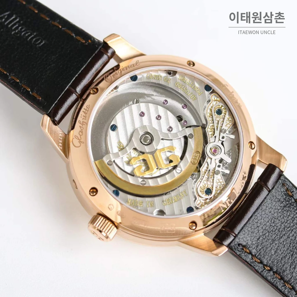 글라슈테오리지널 오프센터 문페이즈 빅데이트 오토매틱 워치 40mm 네이비 다이얼 네이비 가죽 스트랩