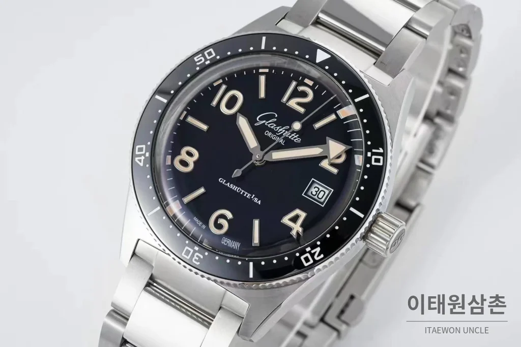 글라슈테오리지널 오리지널 씨큐 스틸 블랙다이얼 다이버 오토매틱 43mm 스틸 브레이슬릿 블랙 베젤
