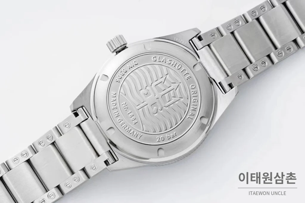 글라슈테오리지널 오리지널 씨큐 스틸 블랙다이얼 다이버 오토매틱 43mm 스틸 브레이슬릿 블랙 베젤