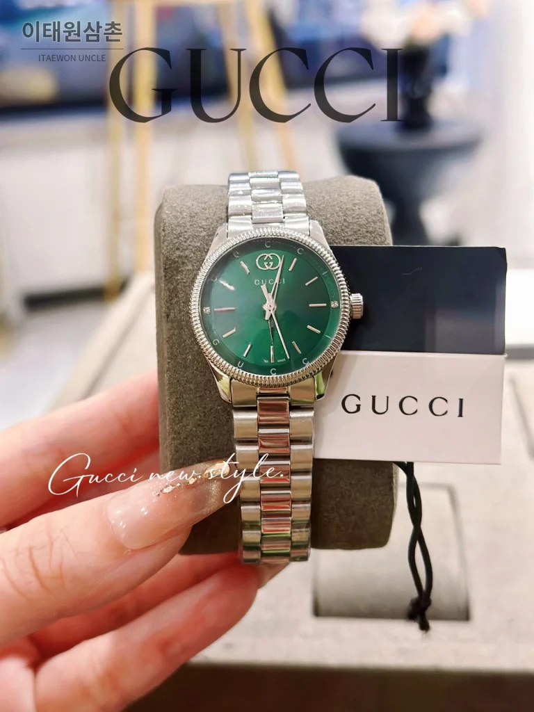구찌 G타임리스 스틸 더블G 다이얼 쿼츠 29mm 실버