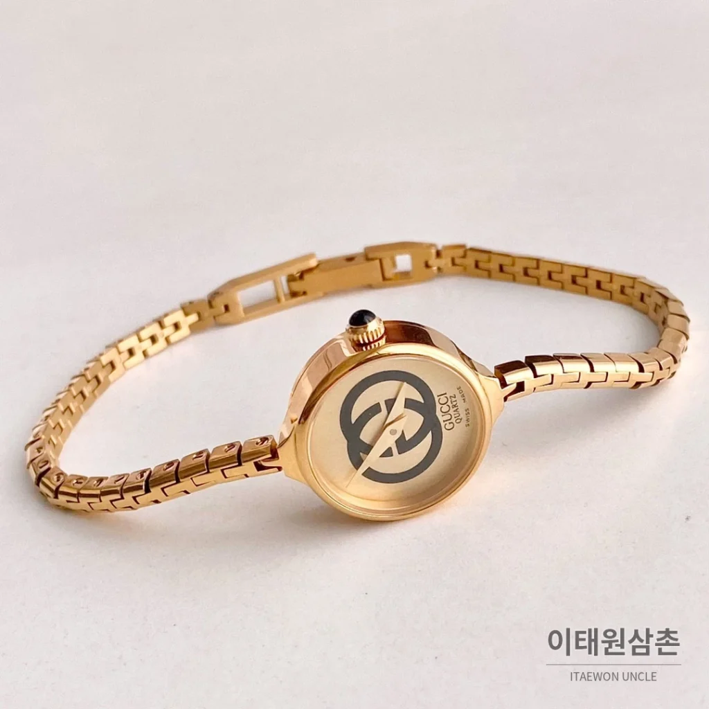 구찌 쿼츠 23mm 샴페인 다이얼