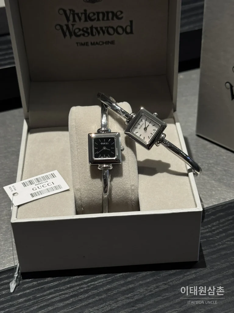 구찌 스퀘어 스틸 자개 다이얼 브레이슬릿 쿼츠 20mm