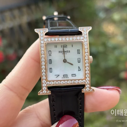 에르메스 H 시리즈 쿼츠 자개 다이얼 블랙 가죽 스트랩 로즈골드 베젤 (2)