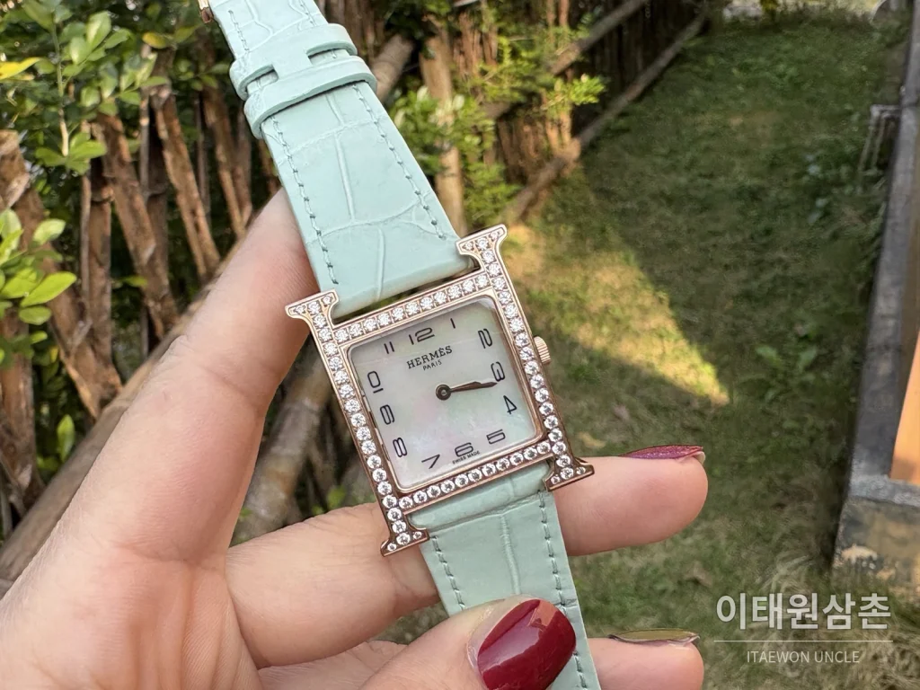 에르메스 H 시리즈 쿼츠 자개 다이얼 민트 가죽 스트랩 로즈골드 베젤