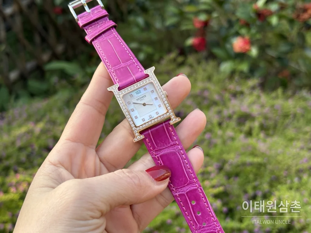 에르메스 H 시리즈 쿼츠 자개 다이얼 핑크 가죽 스트랩 로즈골드 베젤