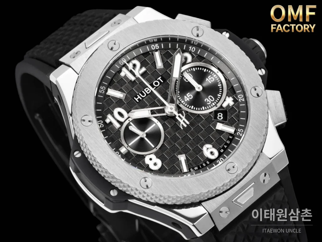 위블로 빅뱅 블랙 세라믹베젤 체커다이얼 크로노그래프 오토매틱 43mm