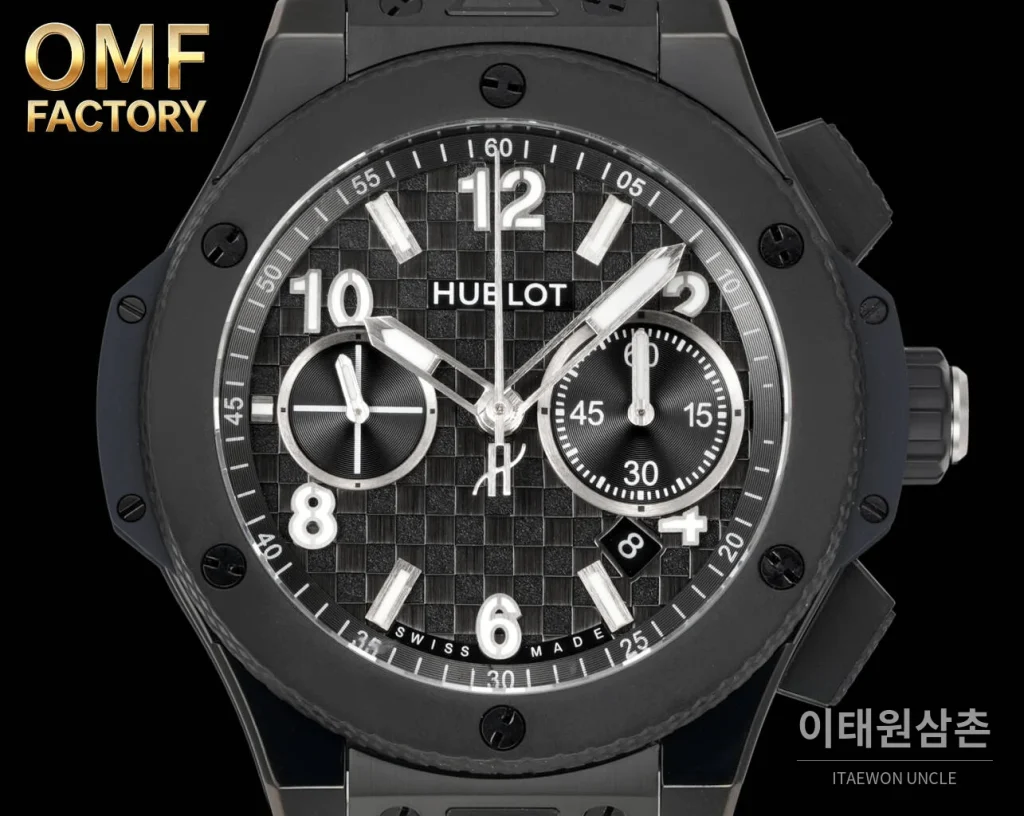 위블로 빅뱅 블랙 세라믹 크로노그래프 러버스트랩 오토매틱 43mm (2)