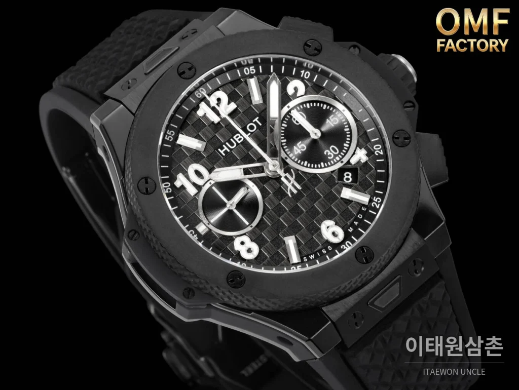 위블로 빅뱅 블랙 세라믹 크로노그래프 러버스트랩 오토매틱 43mm (2)