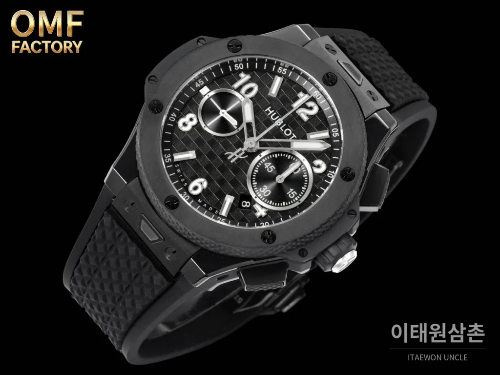 위블로 빅뱅 블랙 세라믹 크로노그래프 러버스트랩 오토매틱 43mm (2)