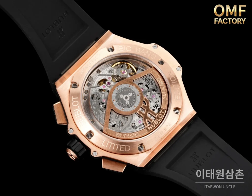 위블로 빅뱅 세라믹베젤 체커다이얼 크로노그래프 오토매틱 43mm