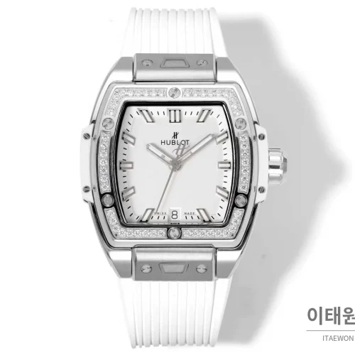 위블로 빅뱅 다이아몬드 스틸 스켈레톤 러버밴드 오토매틱 39mm 실버 / 블랙 (2) 위블로 빅뱅 다이아몬드 스틸 스켈레톤 러버밴드 오토매틱 39mm 실버 / 블랙 실버 베젤 (2)