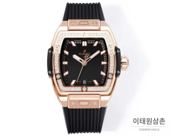 위블로 빅뱅 다이아몬드 스틸 스켈레톤 러버밴드 오토매틱 39mm 실버 / 블랙 (4) 위블로 빅뱅 다이아몬드 스틸 스켈레톤 러버밴드 오토매틱 39mm 실버 / 블랙 로즈골드 베젤