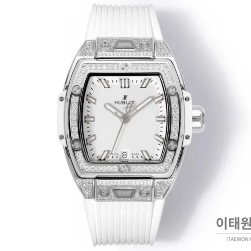 위블로 빅뱅 다이아몬드 스틸 스켈레톤 러버밴드 오토매틱 39mm 실버 / 블랙 (7) 위블로 빅뱅 다이아몬드 스틸 스켈레톤 러버밴드 오토매틱 39mm 실버 / 블랙 실버 베젤 (4)