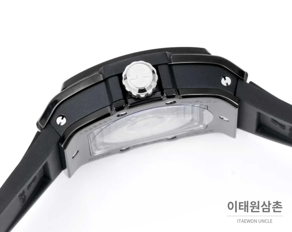위블로 빅뱅 다이아몬드 스틸 스켈레톤 러버밴드 오토매틱 39mm 실버 / 블랙 블랙 베젤