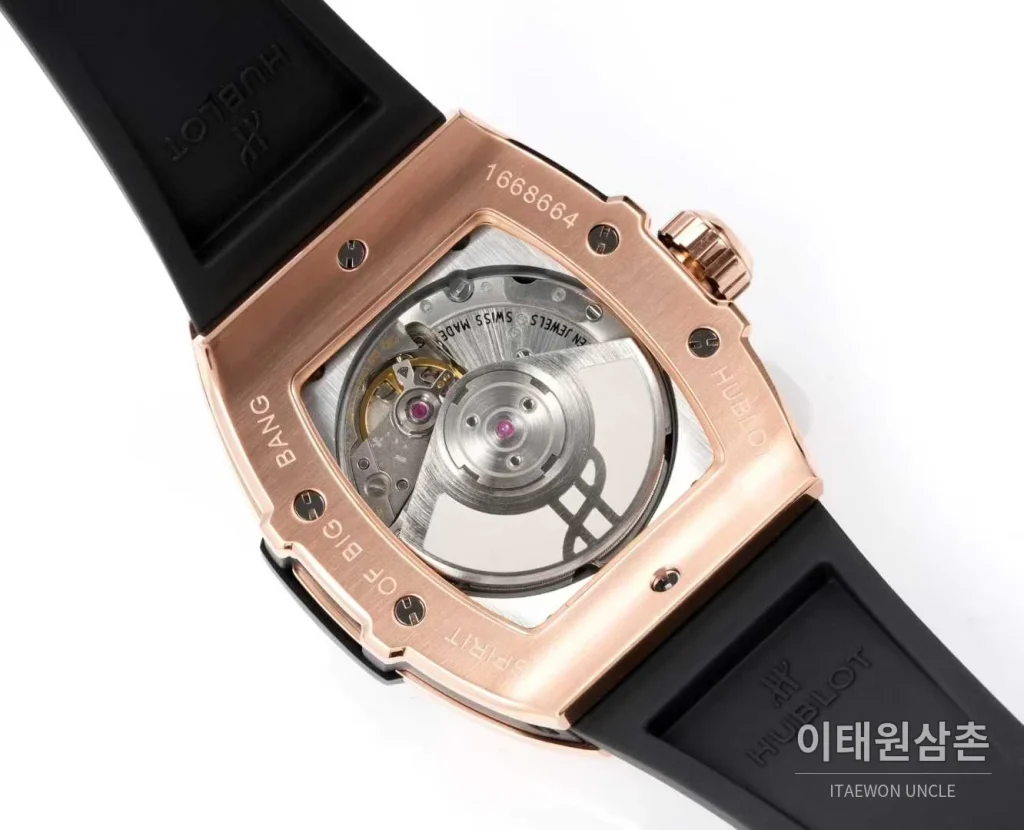 위블로 빅뱅 다이아몬드 스틸 스켈레톤 러버밴드 오토매틱 39mm 실버 / 블랙 로즈골드 베젤