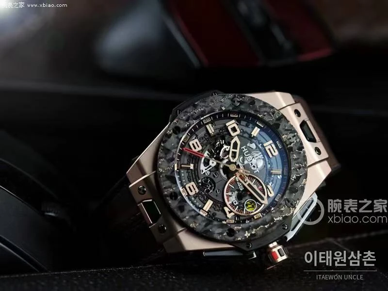 위블로 빅뱅 페라리 카본 티타늄 스켈레톤 크로노그래프 오토매틱 45mm 블랙 브라운 가죽 스트랩