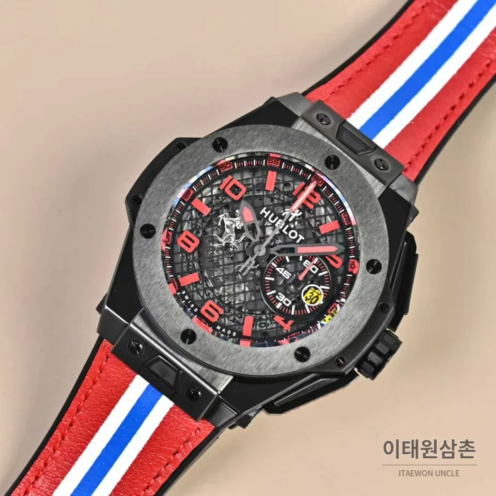 위블로 빅뱅 페라리 티타늄 카본 스켈레톤 크로노그래프 오토매틱 45mm 블랙 레드 가죽 스트랩