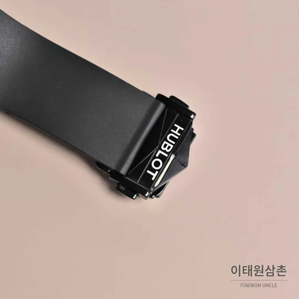 위블로 빅뱅 상블루II 카본파이버 스켈레톤 크로노그래프 오토매틱 45mm 블랙 블랙 러버 스트랩