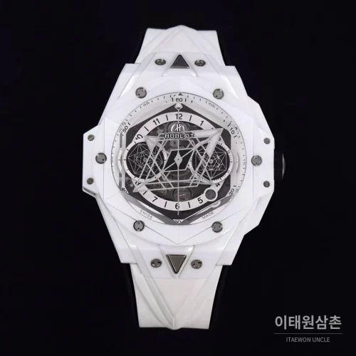 위블로 빅뱅 상블루 II 세라믹 스켈레톤 플라이백 크로노그래프 오토매틱 45mm 위블로 빅뱅 상블루 II 세라믹 스켈레톤 플라이백 크로노그래프 오토매틱 45mm 스켈레톤 다이얼 화이트 러버 스트랩