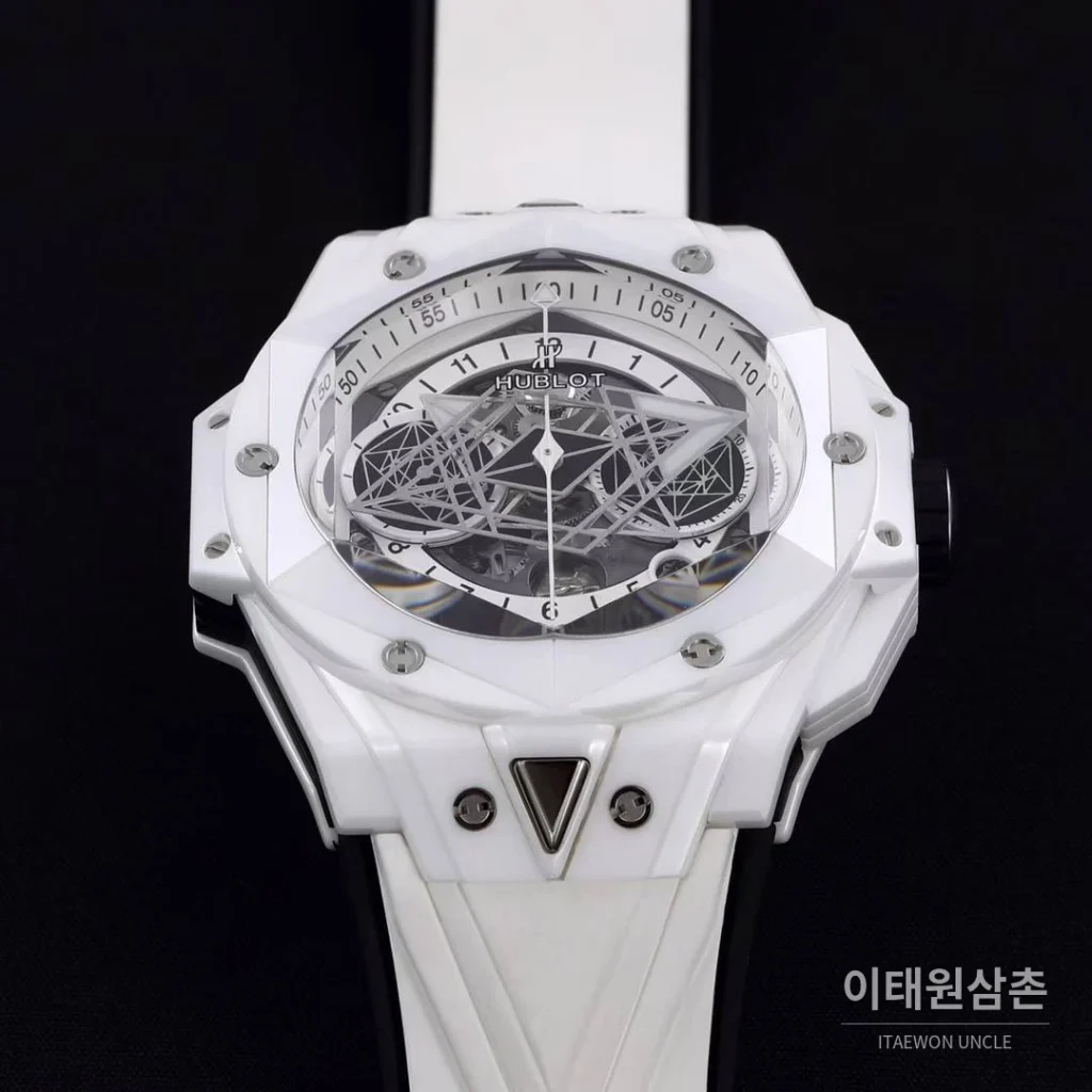 위블로 빅뱅 상블루 II 세라믹 스켈레톤 플라이백 크로노그래프 오토매틱 45mm 스켈레톤 다이얼 화이트 러버 스트랩