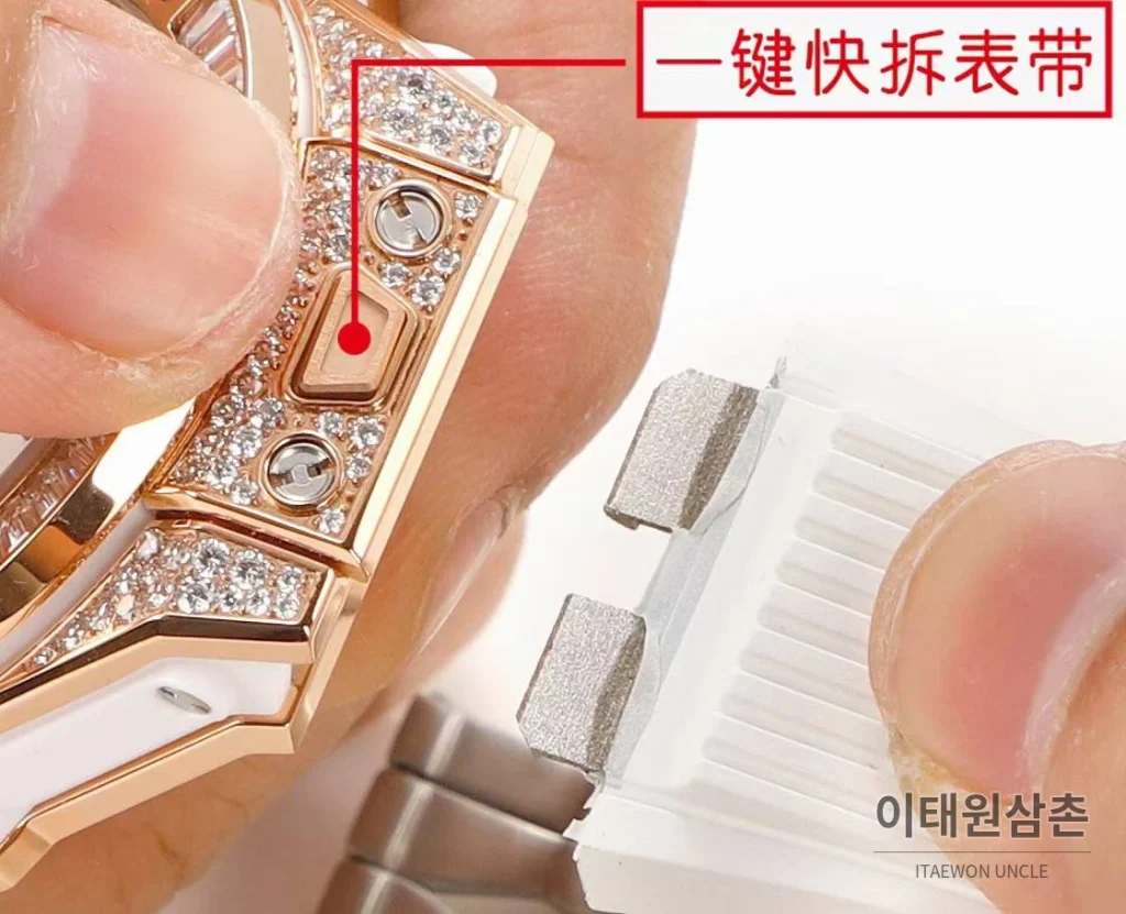 위블로 빅뱅 스틸 레인보우베젤 다이아세팅 오토매틱 39mm 멀티컬러 화이트 다이얼 화이트 러버 스트랩 (2)